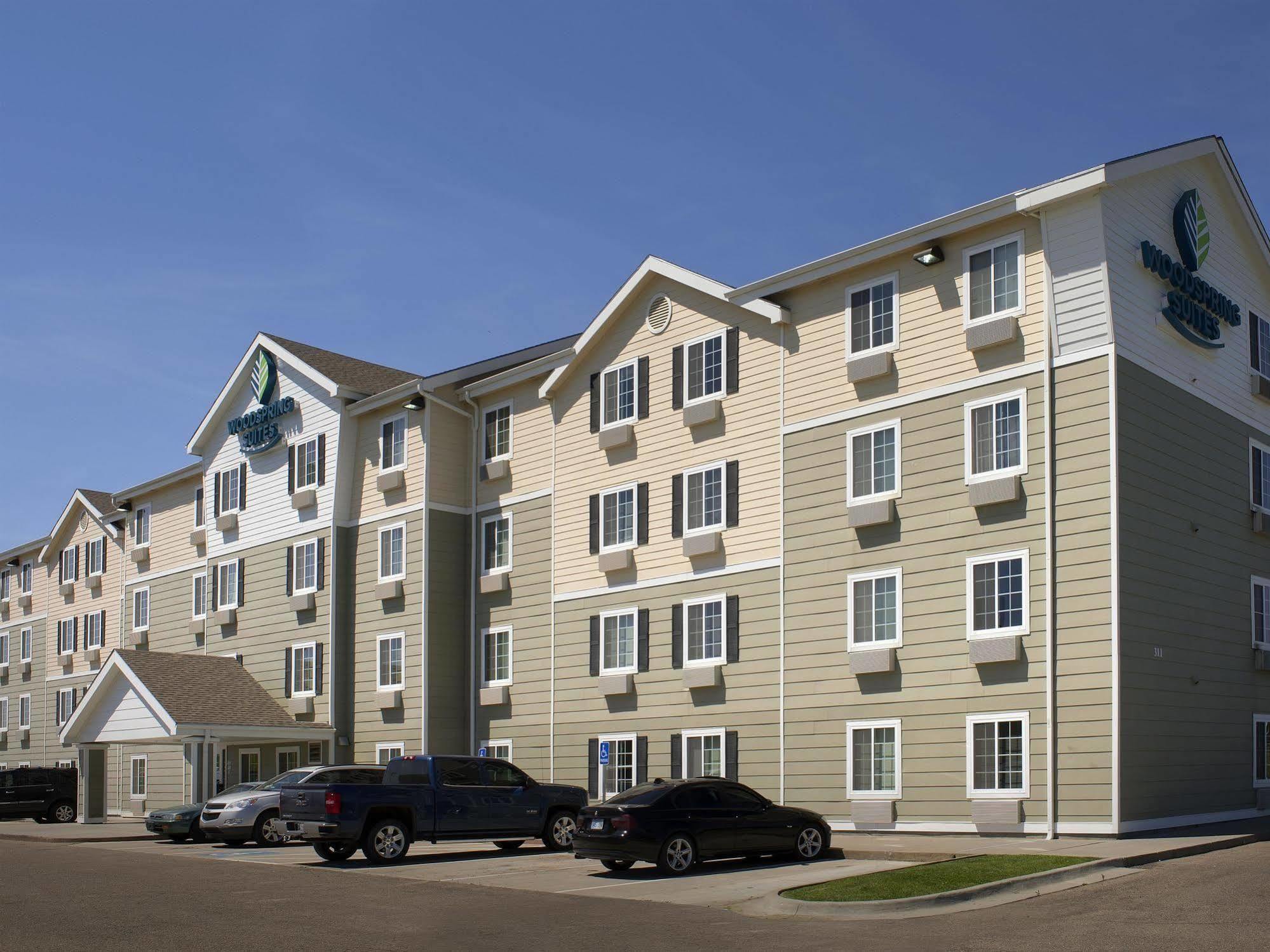 Hotel Woodspring Junction City